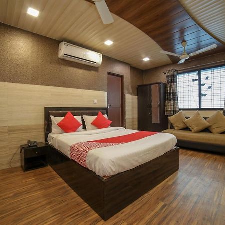 Oyo Flagship Hotel Chandani Rāipur 外观 照片