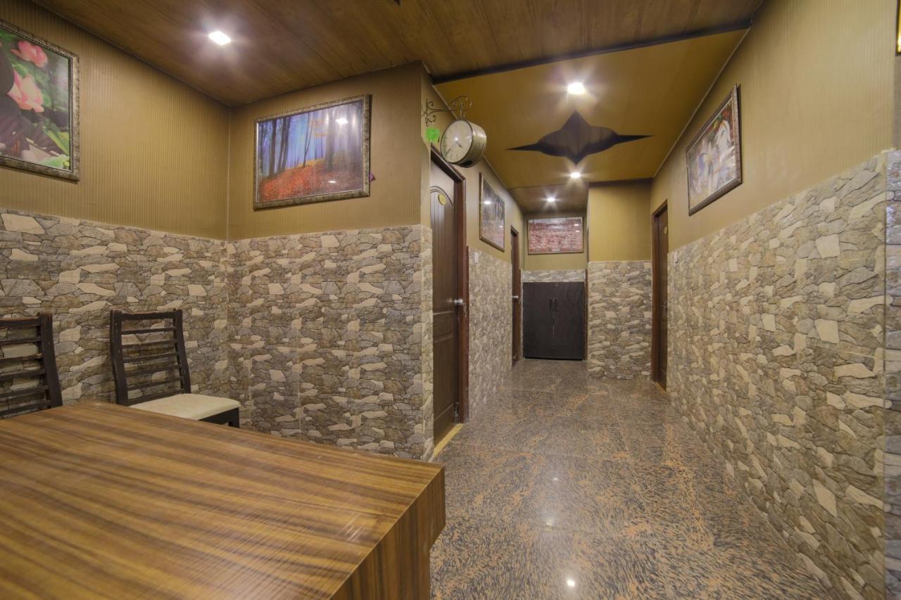 Oyo Flagship Hotel Chandani Rāipur 外观 照片