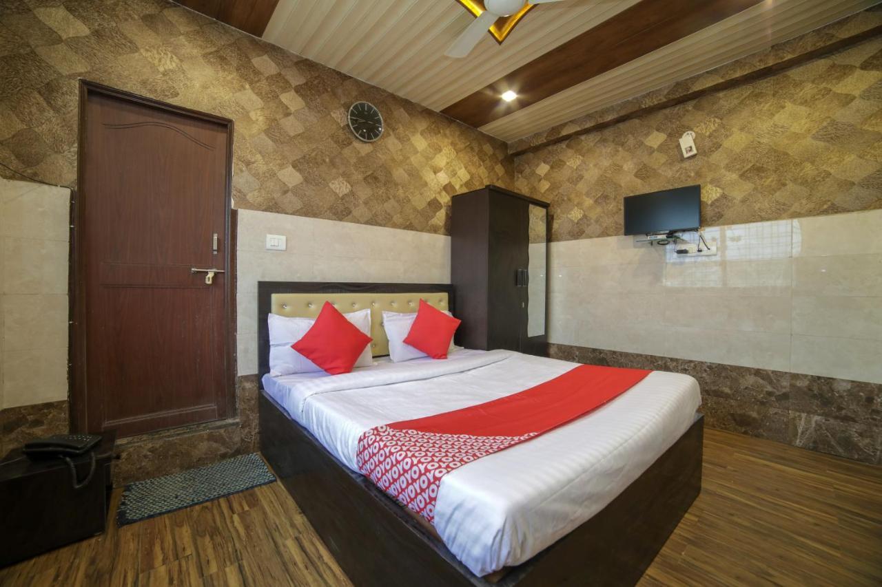 Oyo Flagship Hotel Chandani Rāipur 外观 照片