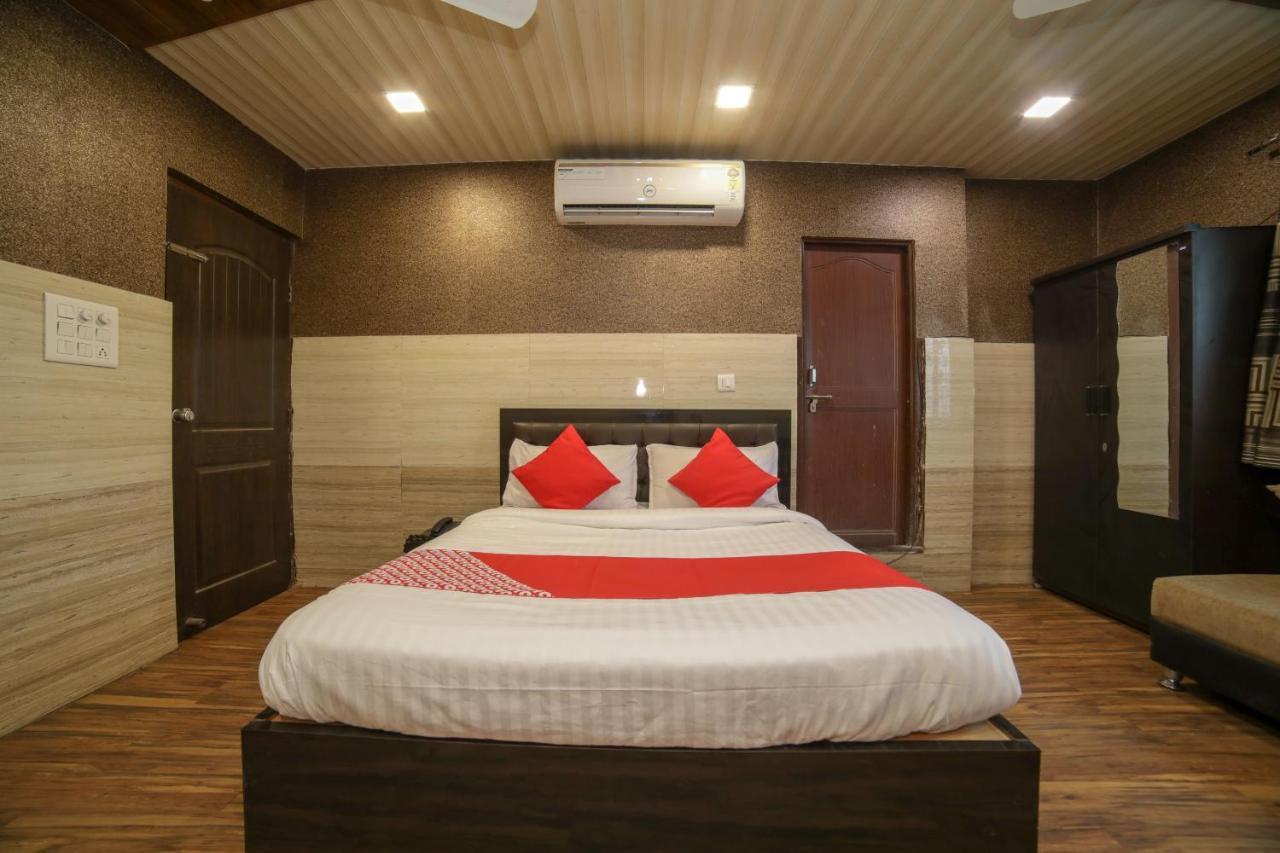 Oyo Flagship Hotel Chandani Rāipur 外观 照片